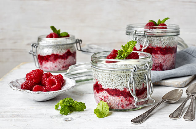 Vanilla and raspberry chia pudding recipe