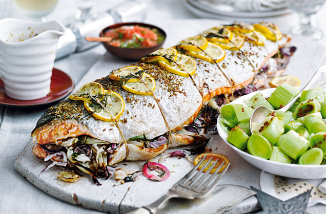 Stuffed salmon with mustard-honey leeks recipe