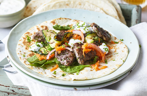 Full of flavour and quick to make, these lamb skewers are the answer when you’re craving bold flavours. Paired with pickled carrots and a minted yogurt, this Greek-inspired dish is fresh yet satisfying.