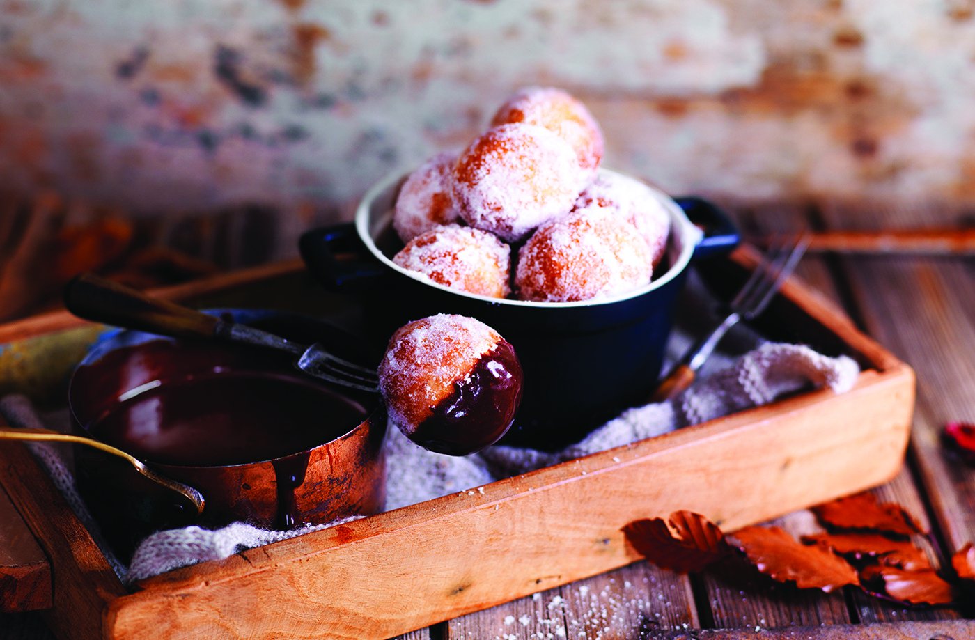 Mini doughnuts with hot chocolate dipping sauce recipe