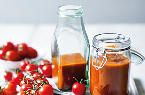 Try your hand at making ketchup from scratch with our delicious take on the classic condiment, starring seasonal Piccolo cherry tomatoes, sweet shallots, fragrant celery and a medley of rich spices
