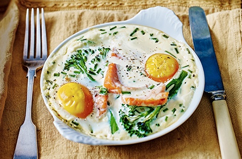 For a delicious midweek meal that's full of flavour, fresh ingredients and ready in just 30 minutes, try this easy baked egg dish. It's packed with vibrant Tenderstem broccoli, double cream and hot smoked salmon, and is sure to please