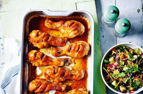 This easy chicken recipe is bursting with flavour; fiery sriracha-roasted chicken drumsticks with a beautiful side salad packed with earthy beetroot, creamy avocado and hearty black beans