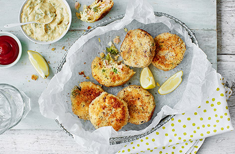 Mini salmon, broccoli and egg fishcakes