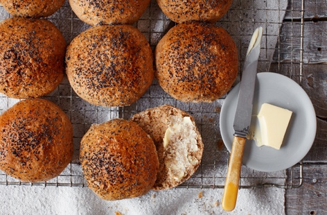 These delicious bread rolls are made with spelt flour, giving them a distinctive nutty taste and texture
