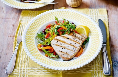 Peperonata is a vibrant Southern Italian side of grilled peppers with olives, capers and vinegar. The sweet-sharp flavour cuts through the meaty, oily tuna steak in the most delicious way, giving you a well-balanced midweek meal, that's good for you too