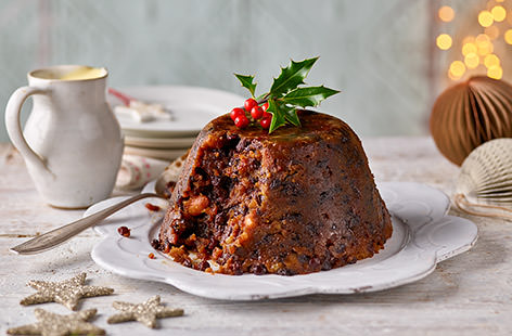 Fancy making your own Christmas pudding this year? This classic steamed Christmas pudding recipe is rich, fruity and totally worth the effort. Get ahead and make it up to 6 weeks before serving, so you can let the flavours mature. Serve with a dollop of brand butter, cream or custard for a deliciously decadent festive dessert. Find out how to make Christmas pudding with our tried-and-tested recipe.