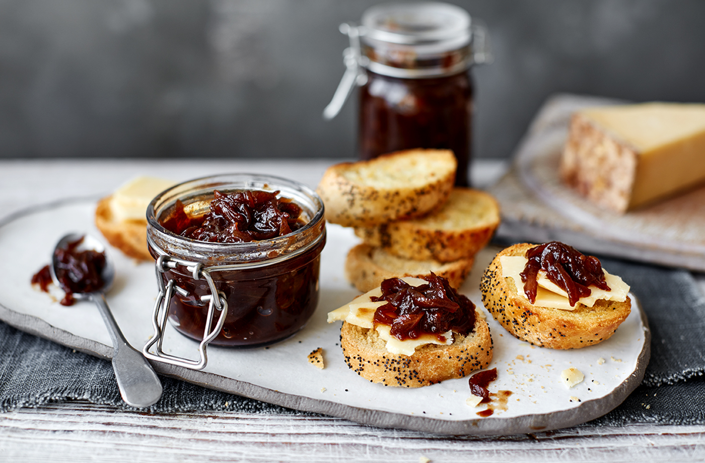 Caramelised onion chutney recipe