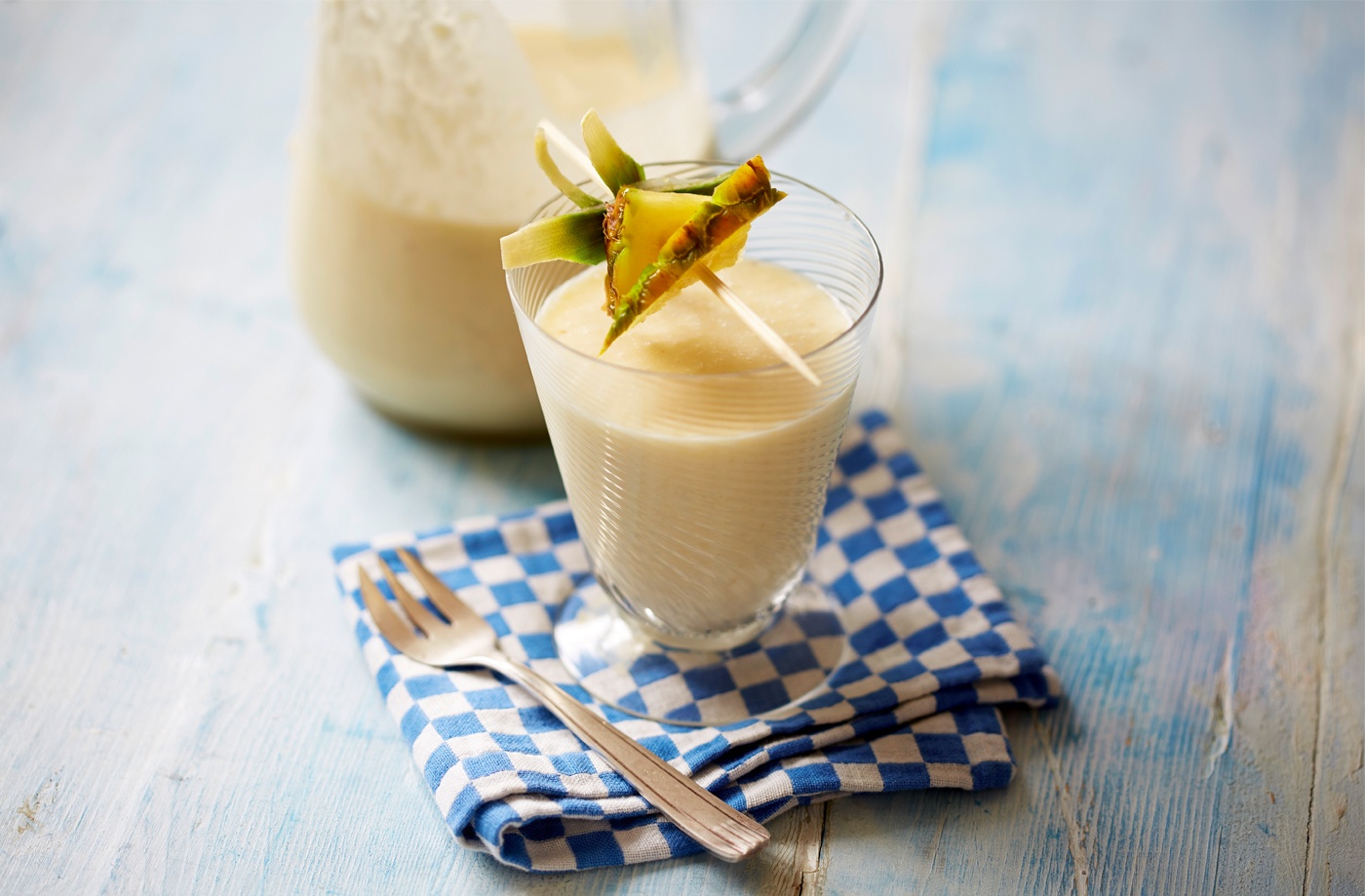 Pineapple and coconut smoothie recipe