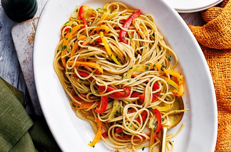 This vegetarian winter warmer takes its inspiration from a classic, hearty Italian dish. Red wine vinegar and honey add a depth of flavour to this vibrant pasta recipe