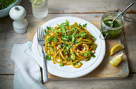 Fresh and zingy, this vegan butternut squash spaghetti recipe makes a deliciously quick and easy vegan meal to rustle up at any time.