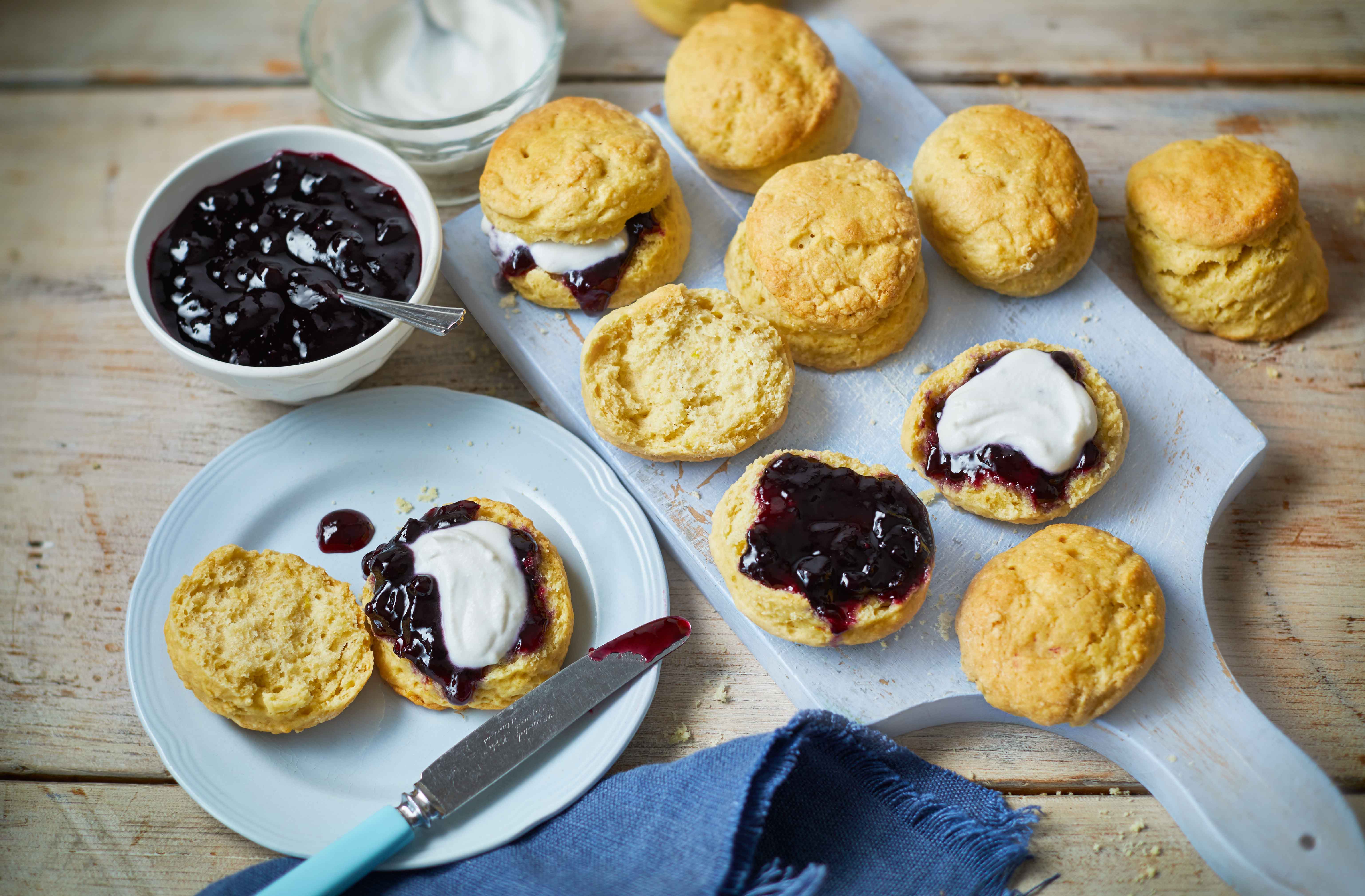 Vegan scones with lemon and coconut cream recipe