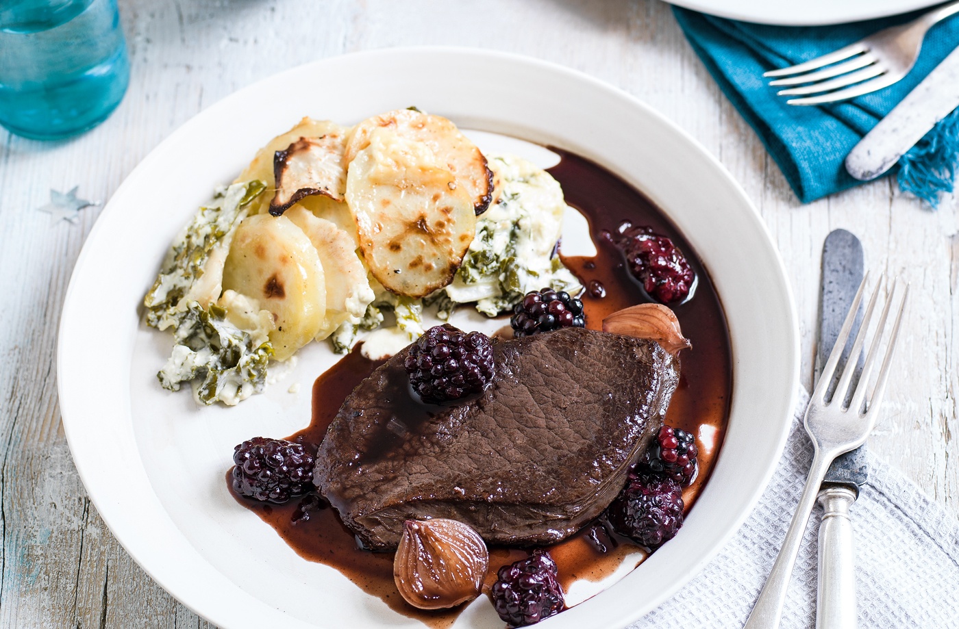 Venison steaks with sloe gin and blackberry sauce recipe