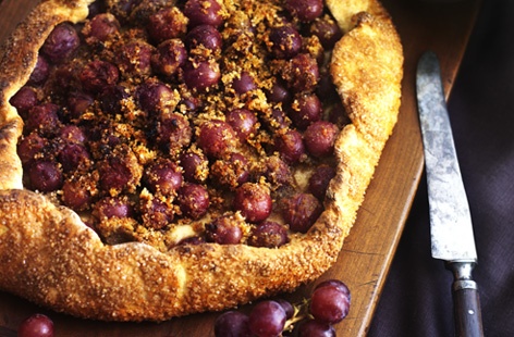 A great seasonal recipe with zesty orange flavours, ground almonds, a mix of spices and a demerara crust.