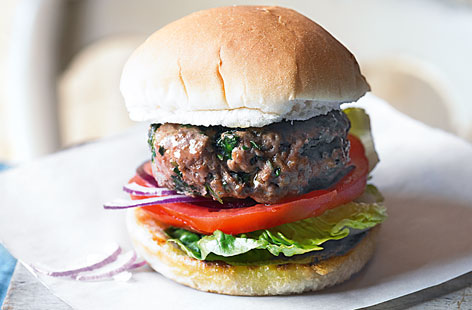 Spicy Indian burgers with mango chutney recipe