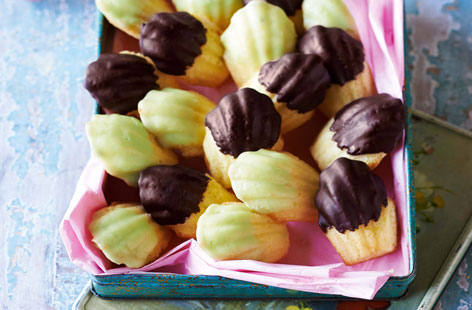 Make a batch of these deliciously-delicate dark chocolate and lime madeleines – a clever combination that zings with zesty decadence