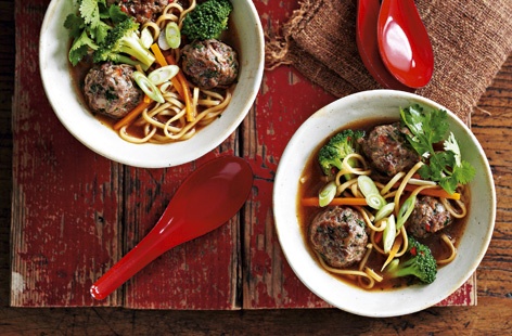 Make your own meatballs with this tasty Thai dish, which really packs a punch. The beef is mixed with chilli, coriander and ginger. Make the broth by simmering beef stock with noodles, carrots and broccoli. Sweet chilli sauce is lovely on the side.