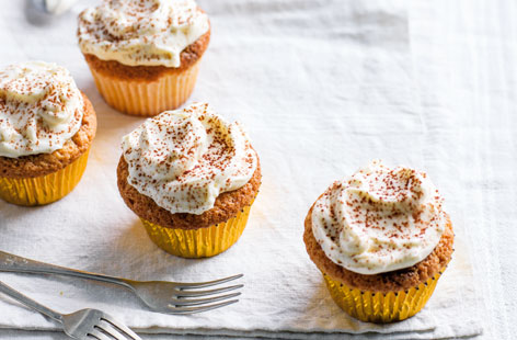 A wonderfully light sponge filled with caramel and a delicious coffee syrup, topped off with a sweet mascarpone cream.