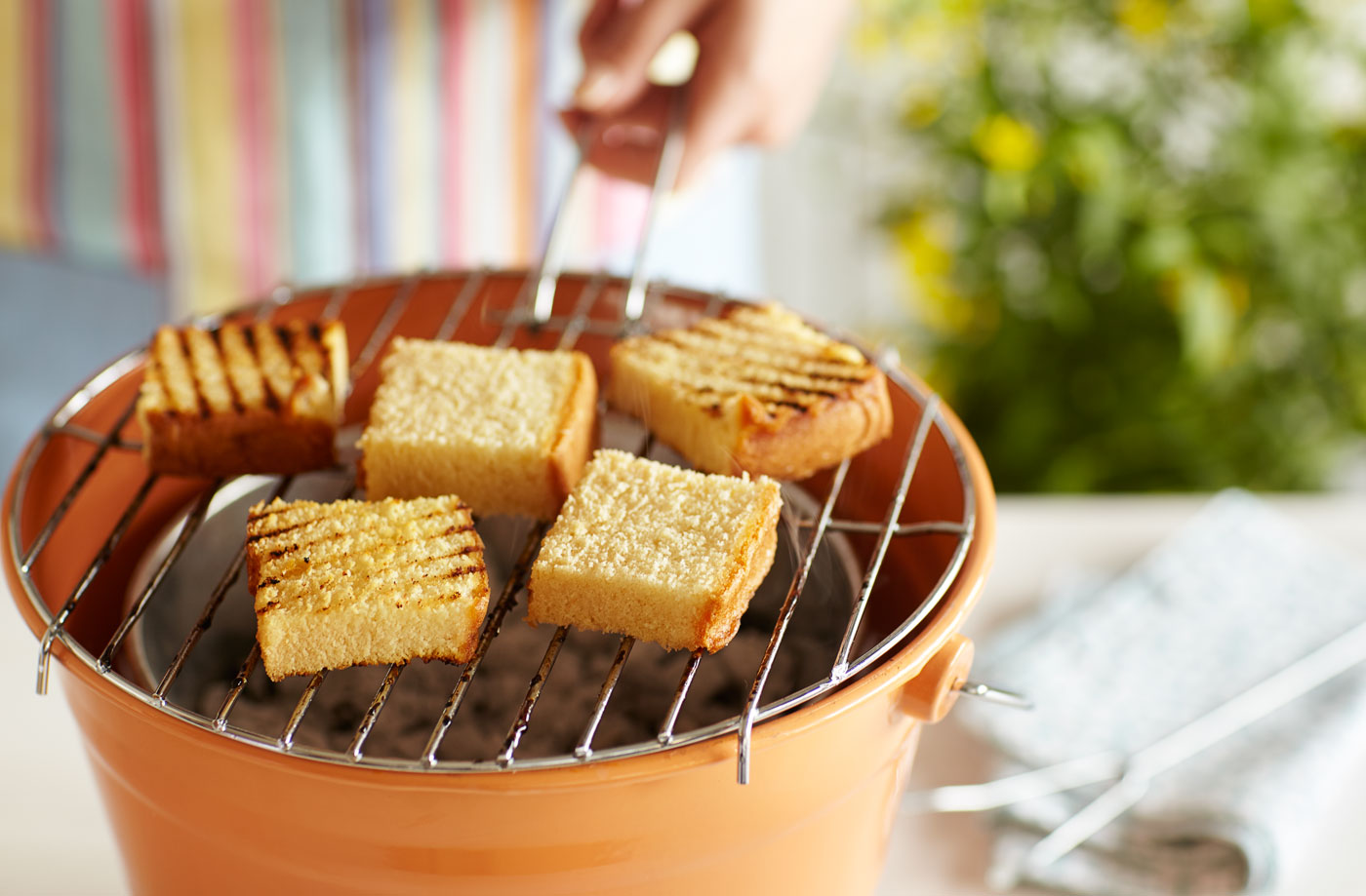 Cook cake on the grill