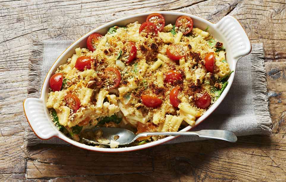 Vegan macaroni cheese