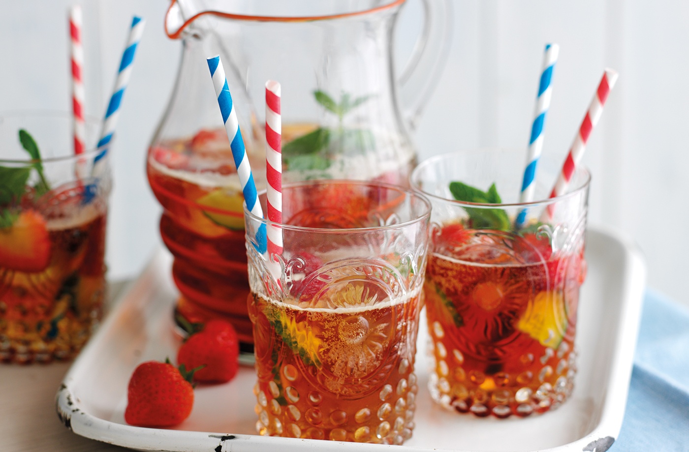 Very berry Pimm's recipe
