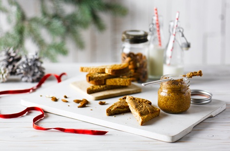 Delicious on toast or on a stick of celery, this spread makes for a decadent snack or edible gift and keeps for up to three weeks. An exciting twist on classic peanut butter, almonds add a delicate richness and honey lends a moreish sweetness.