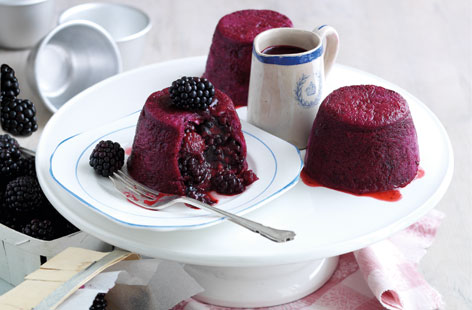 Make the most of fresh, juicy blackberries with this sweet and citrussy dessert