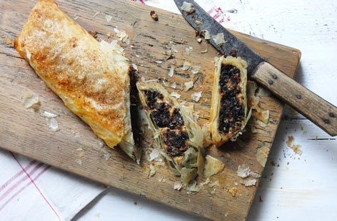 A game-changing way to use up your Christmas pudding.