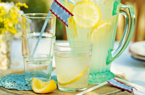 You can't enjoy a British summer without lashings of lemonade. To make your own, first make a sugar syrup by dissolving equal parts sugar and water together. Mix with freshly squeezed lemon juice, some ice cubes and you're good to go.