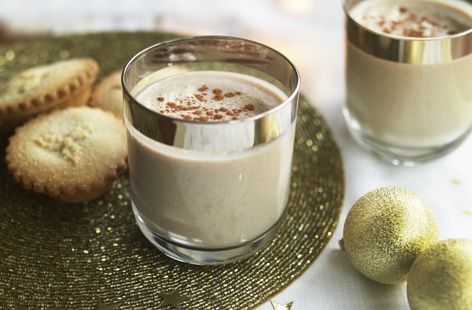 This creamy vegan eggnog recipe is the perfect way to kickstart the festive season.