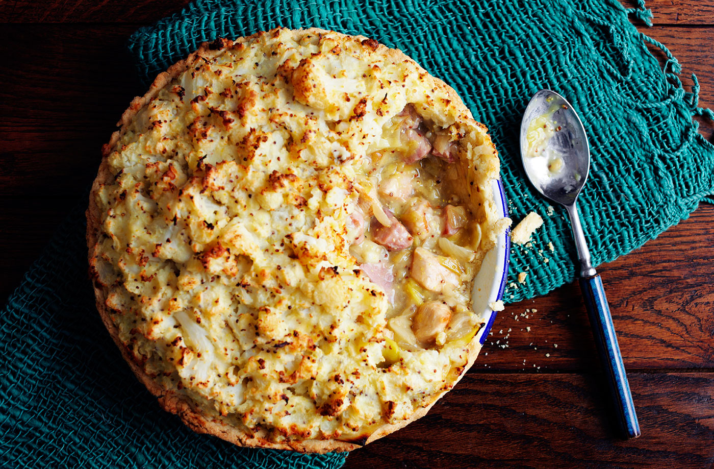 Gammon and turkey pie with cauliflower recipe
