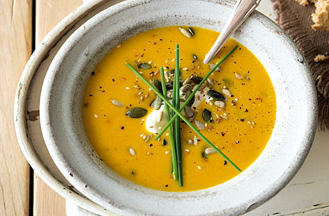 Creamy carrot and orange spiced soup recipe