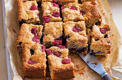 This traybake is a brilliant baking dish to try with the kids. Bursting with berries and with a hint of apple, these dinky delights are made with delicious creamy yogurt. Best enjoyed with a cup of tea.