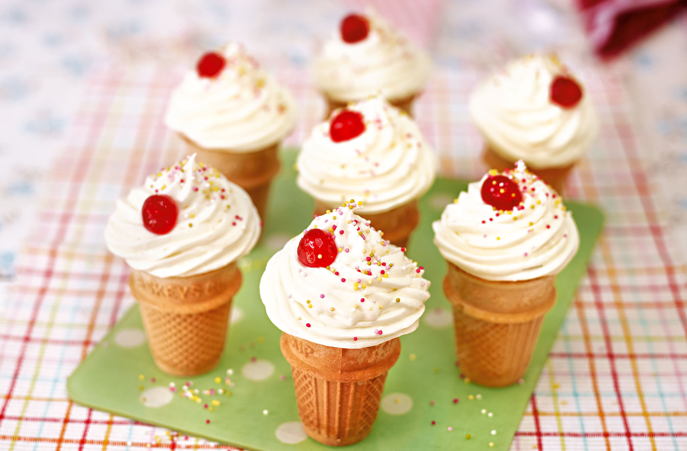 Ice cream cone cakes recipe