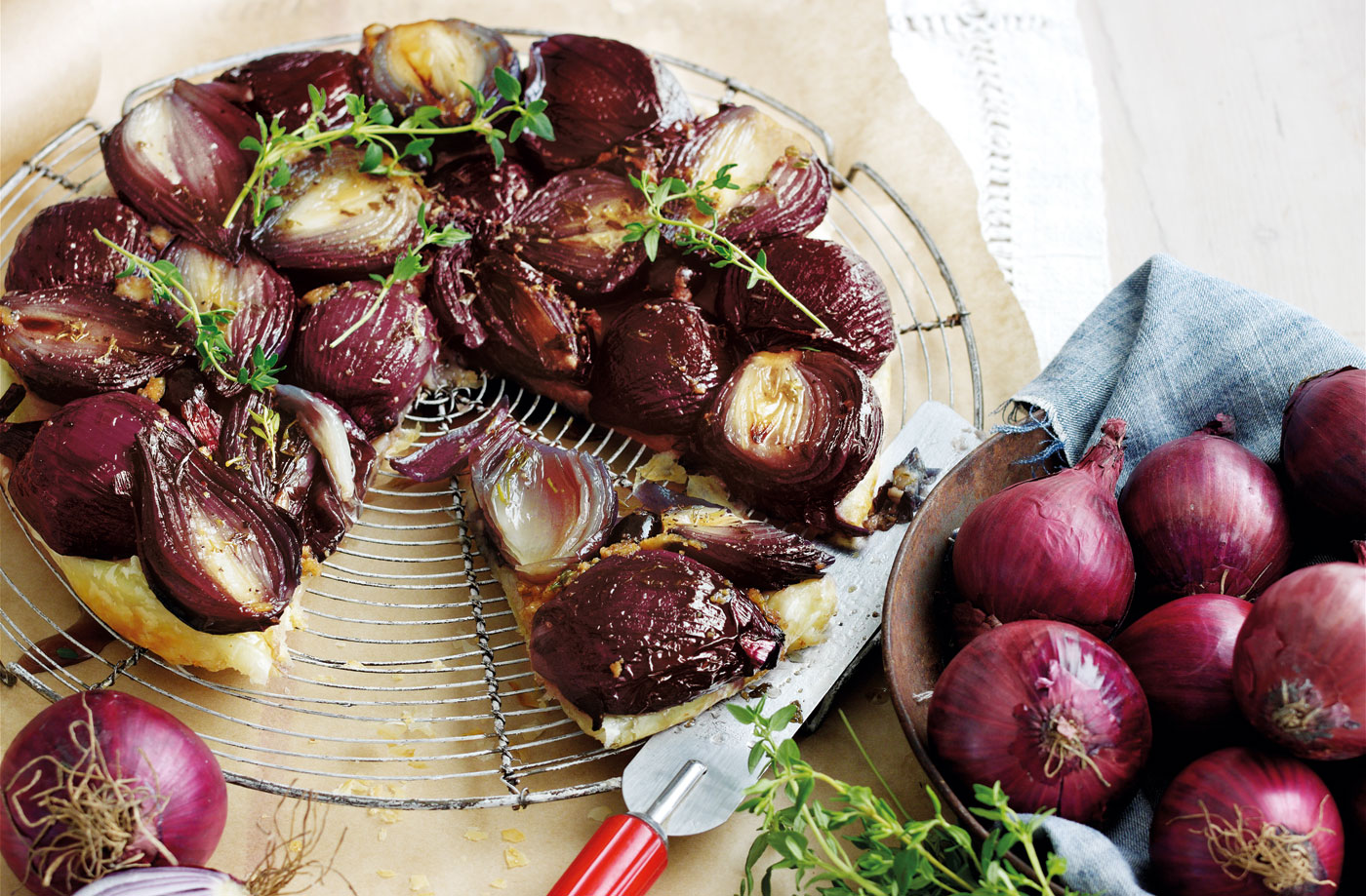 Red onion tarte Tatin recipe