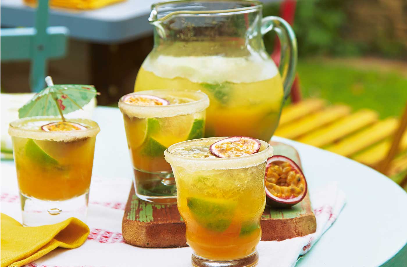 Passion fruit and lime caipivodkas recipe