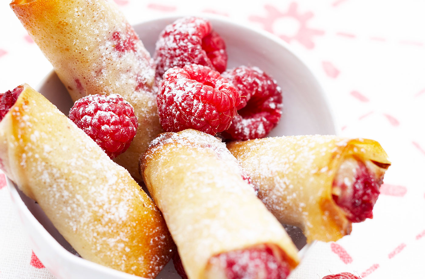Raspberry and white chocolate nems recipe