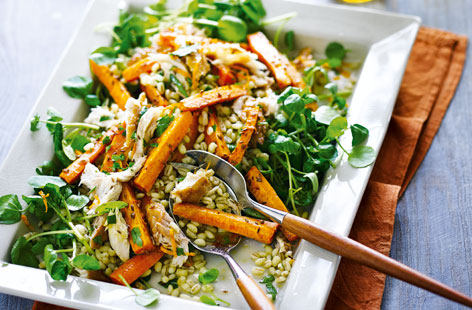 Perfect for an easy weeknight supper or filling lunch, this dish marries the flavours of nutty barley, roasted carrots and rich smoked mackerel, resulting in a hearty salad that's singing with flavour