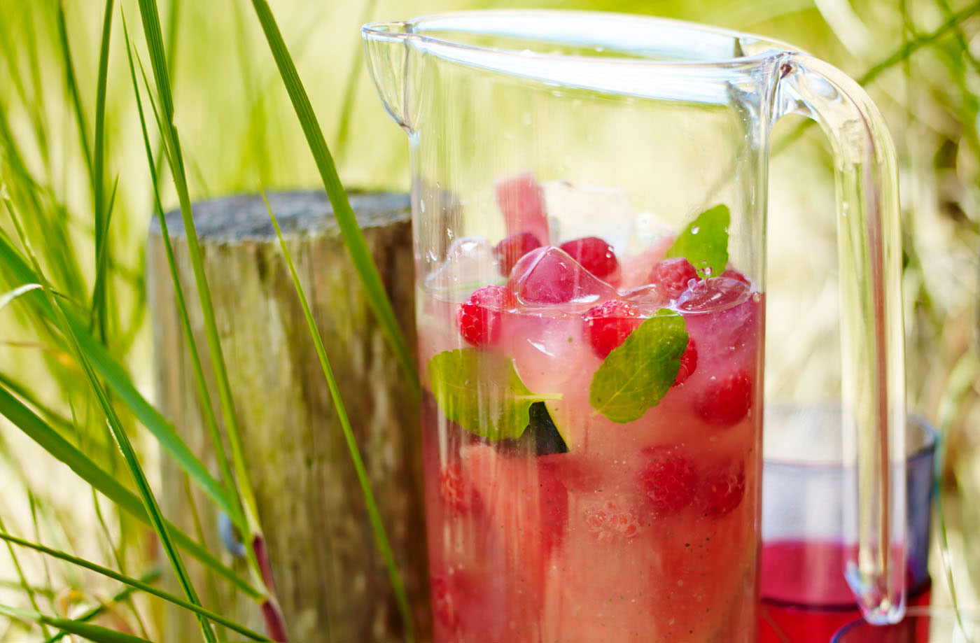 Watermelon and raspberry cooler recipe